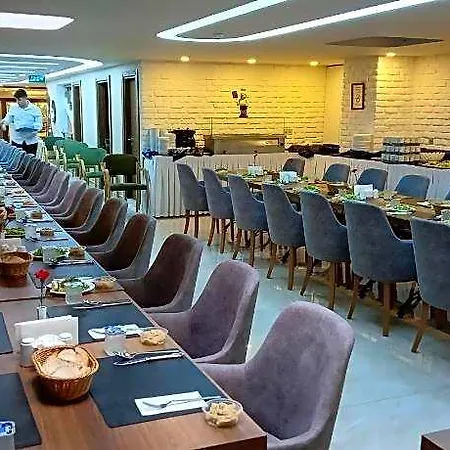 Gurtas Hotel