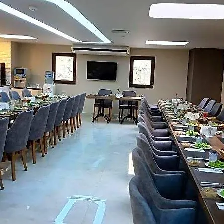 Gurtas Hotel